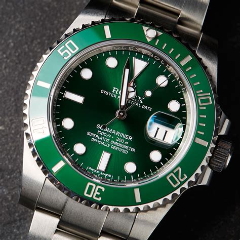 Rolex submariner Hulk review